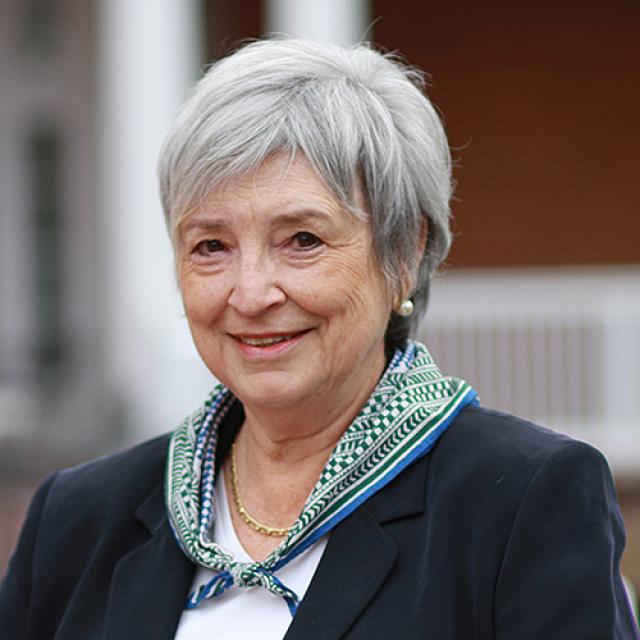 Marian Chapman Moore headshot